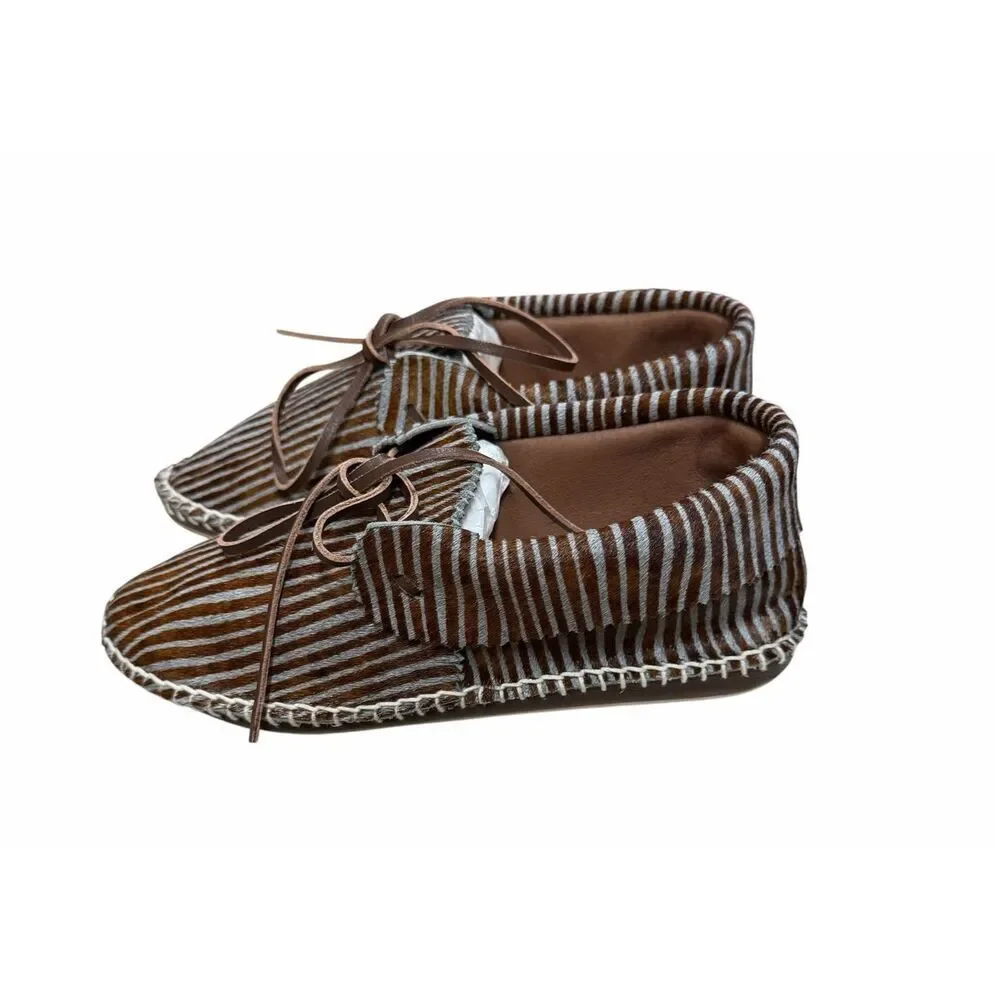THE GREAT CANYON MOCCASIN in Stripe NWB Size 7